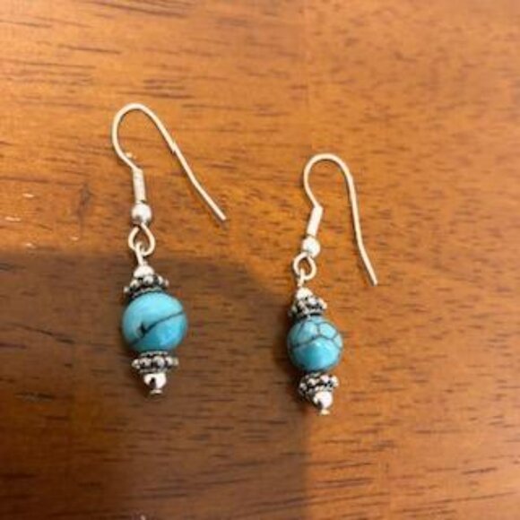 Faux Turquoise Beaded Silver Tone Petite Drop Earrings. - Picture 13 of 13